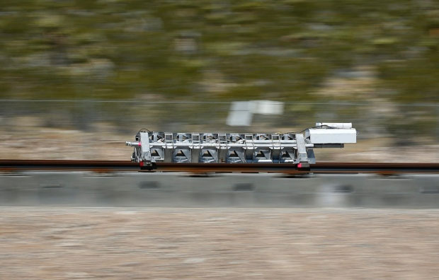 Hyperloop One тест