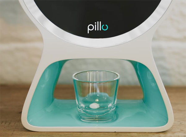 Робот Pillo